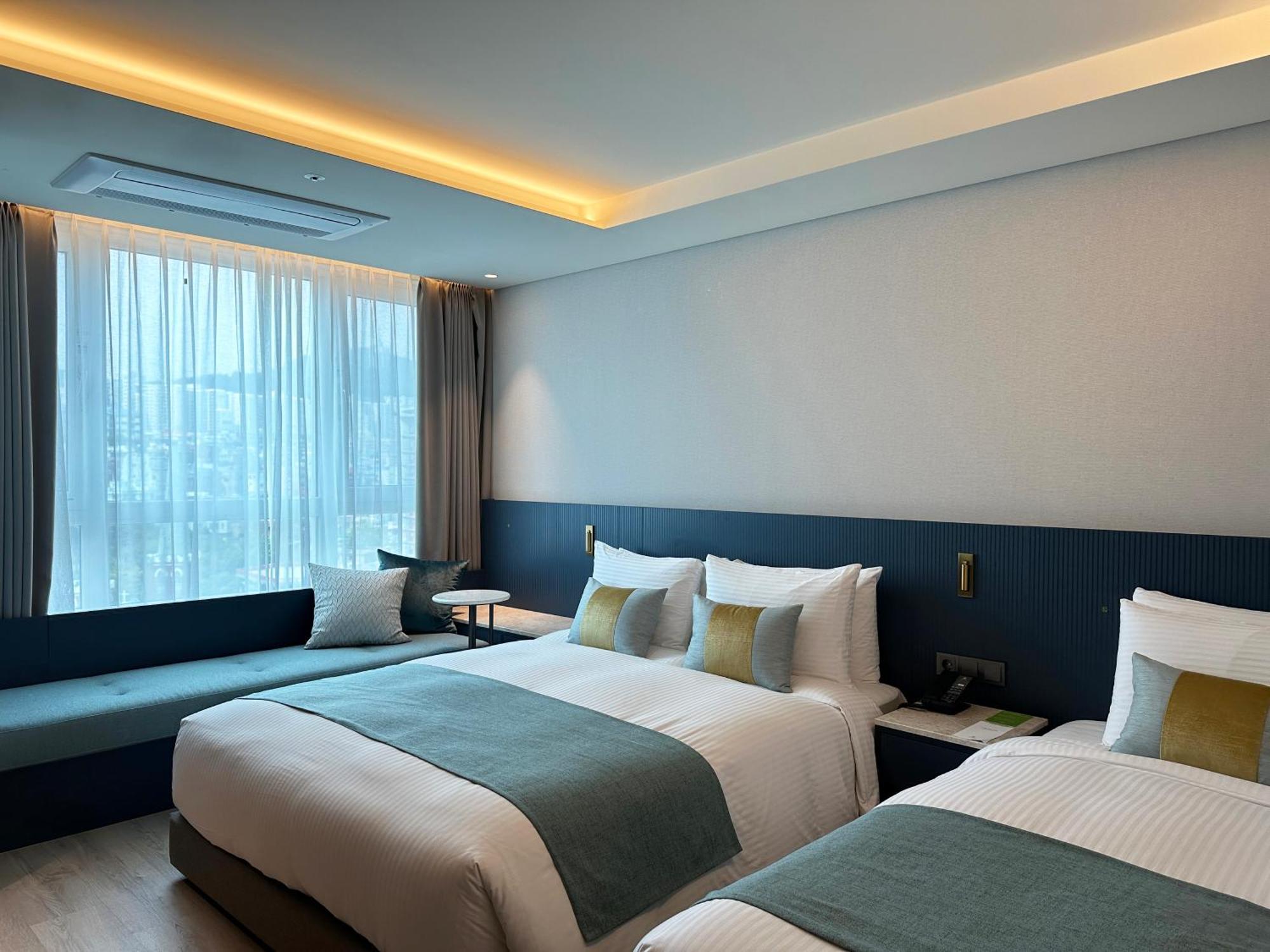 Crown Harbor Hotel Ciudad Metropolitana de Busan Exterior foto